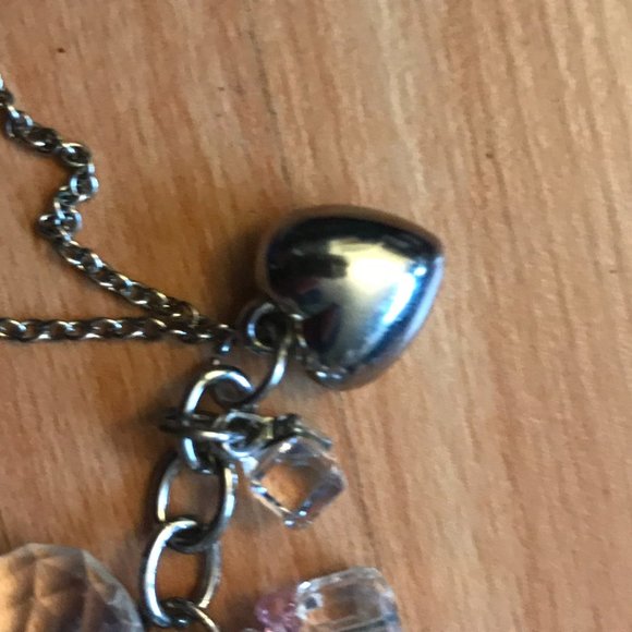 👴 3/$20 Silver Assorted Charms - Picture 3 of 4